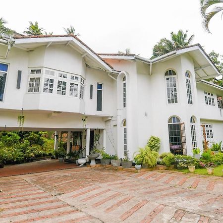 Kandy Green View Bungalow Hotel Exterior photo